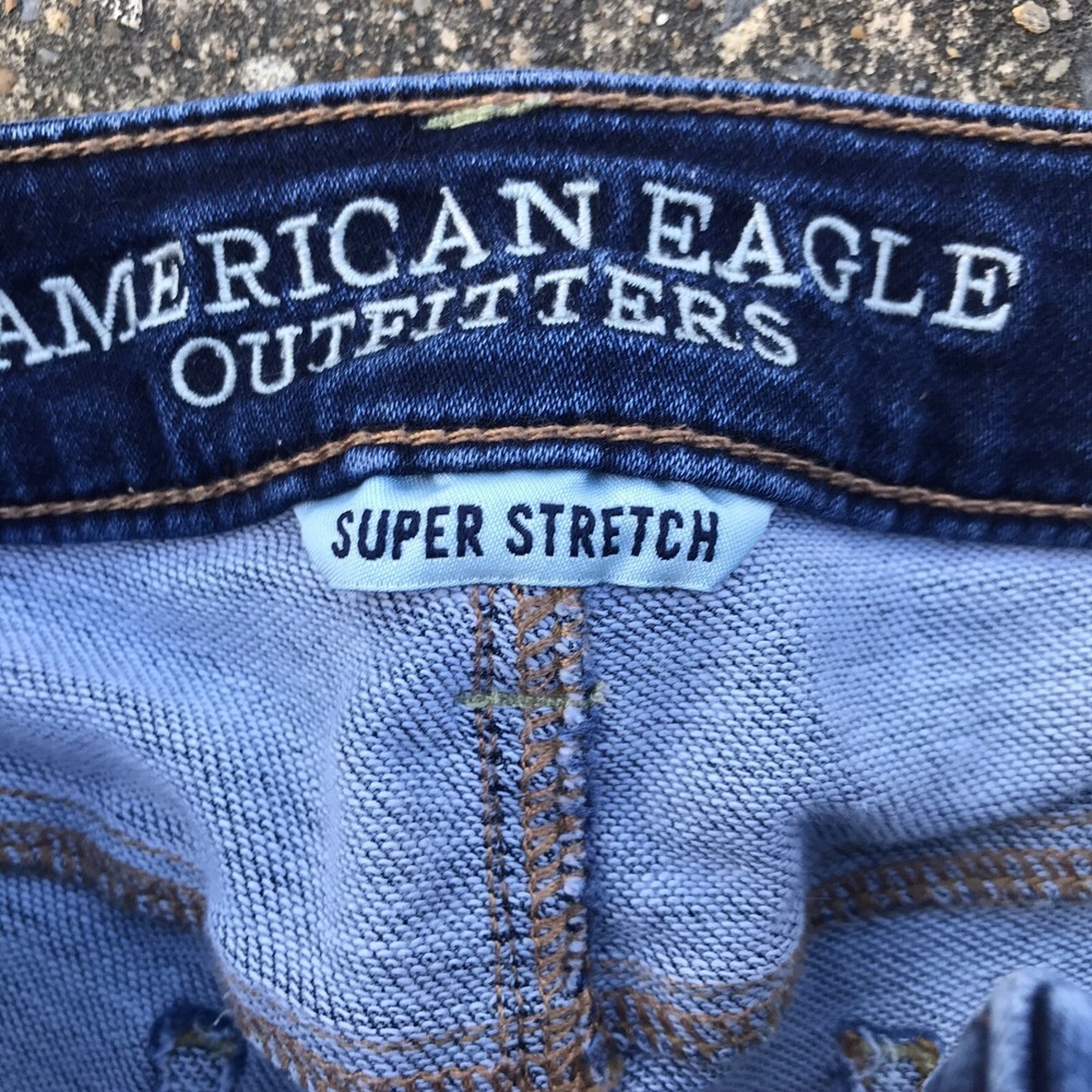American Eagle Jeans Jeggings Super Stretch Crop Jeans Size 2 Long  LNC Dark - Picture 5 of 12